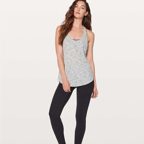 Lululemon 105f degree singlet tank Tiger Space Dye Black White size 6 - Picture 2 of 6